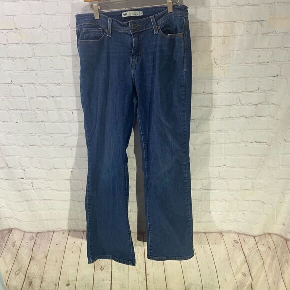 Levi’s Curvy Boot Cut Jeans - Picture 1 of 8